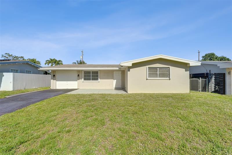 8211 NW 10th Street Pembroke Pines FL 33024