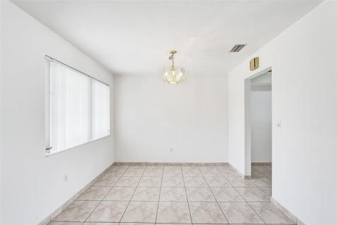 8211 NW 10th Street Pembroke Pines FL 33024