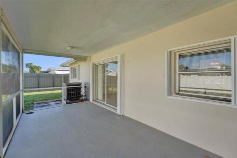 8211 NW 10th Street Pembroke Pines FL 33024