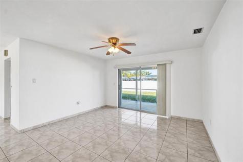 8211 NW 10th Street Pembroke Pines FL 33024