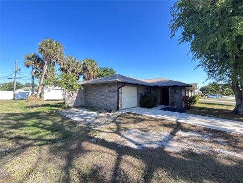 1313 SW Bellevue Avenue Port St Lucie FL 34953