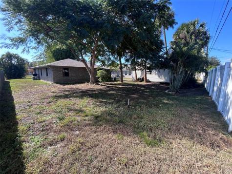 1313 SW Bellevue Avenue Port St Lucie FL 34953