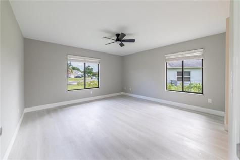2614 SE Export Avenue Port St Lucie FL 34952