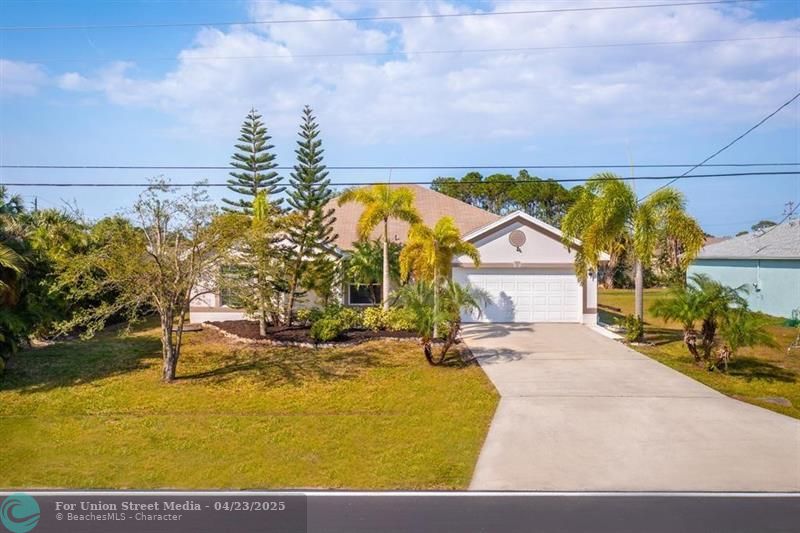 585 NW Floresta Drive Port St Lucie FL 34983