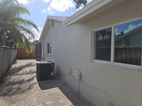 22761 Neptune Road Boca Raton FL 33428