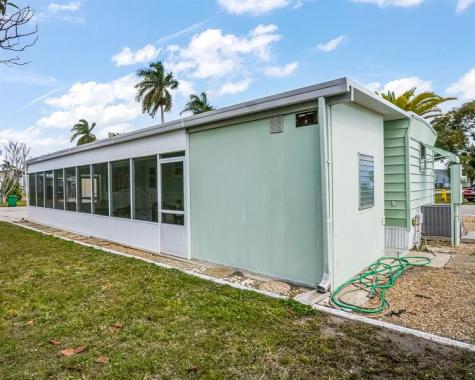 8500 SW 21st Street Davie FL 33324