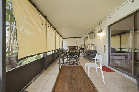 94 Magnolia Circle Boynton Beach FL 33436