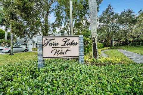 94 Magnolia Circle Boynton Beach FL 33436
