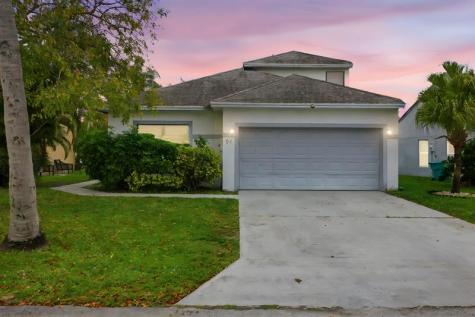 94 Magnolia Circle Boynton Beach FL 33436