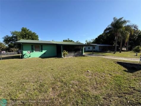 1120 SW 8th Court Okeechobee FL 34974