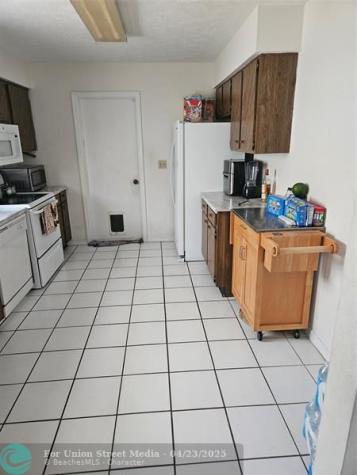 967 SE Breakwater Avenue Port St Lucie FL 34983