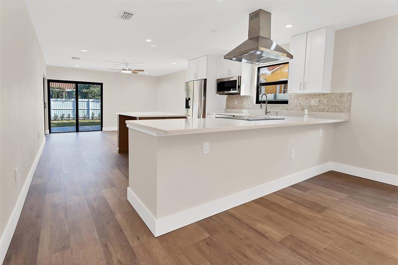 391 NW 58th Avenue Miami FL 33126