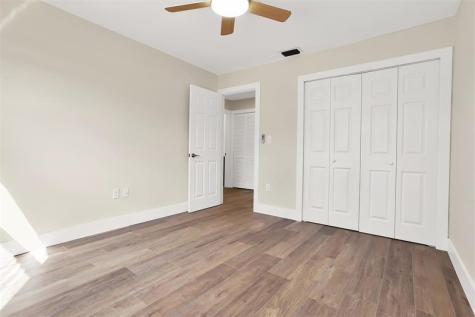 391 NW 58th Avenue Miami FL 33126
