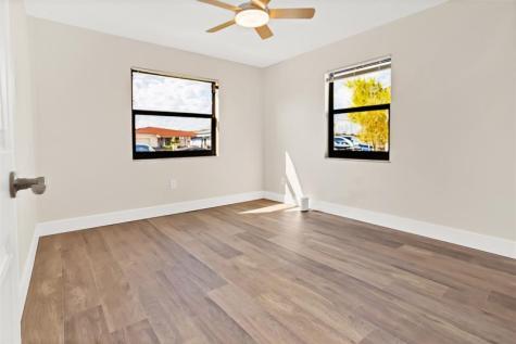 391 NW 58th Avenue Miami FL 33126