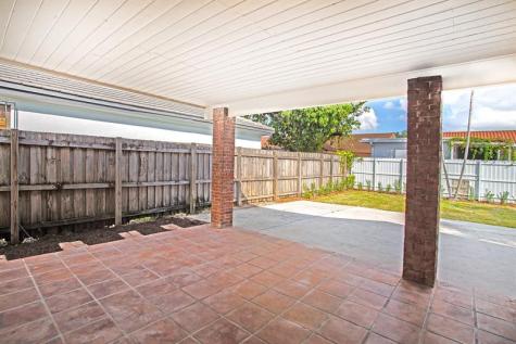391 NW 58th Avenue Miami FL 33126