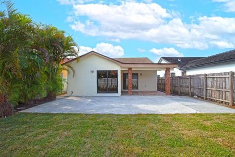 391 NW 58th Avenue Miami FL 33126