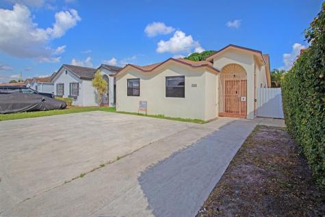 391 NW 58th Avenue Miami FL 33126