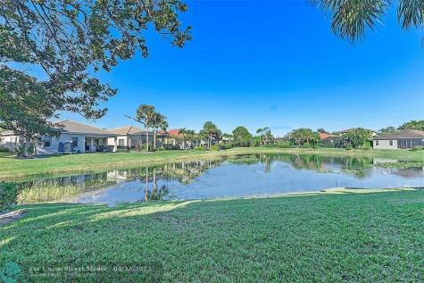 11635 NW 71st Place Parkland FL 33076