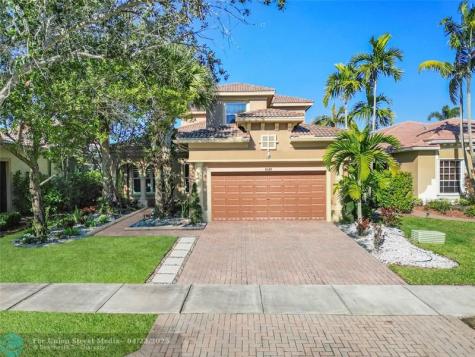 11635 NW 71st Place Parkland FL 33076