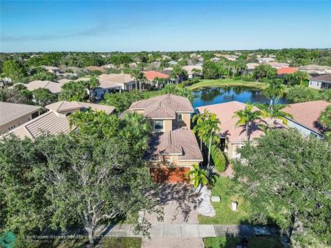 11635 NW 71st Place Parkland FL 33076