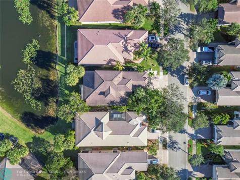 11635 NW 71st Place Parkland FL 33076