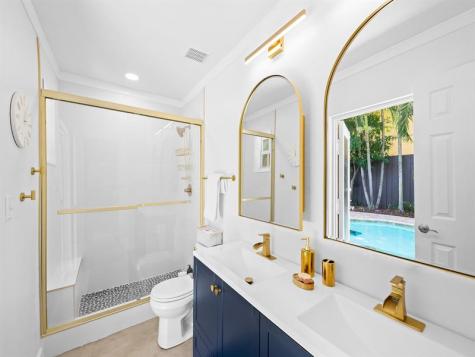 812 NW 26th Street Wilton Manors FL 33311
