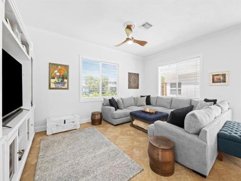 812 NW 26th Street Wilton Manors FL 33311