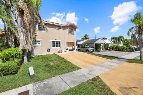 11951 SW 208th Terrace Miami FL 33177