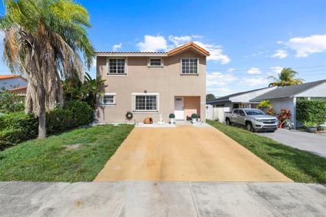 11951 SW 208th Terrace Miami FL 33177