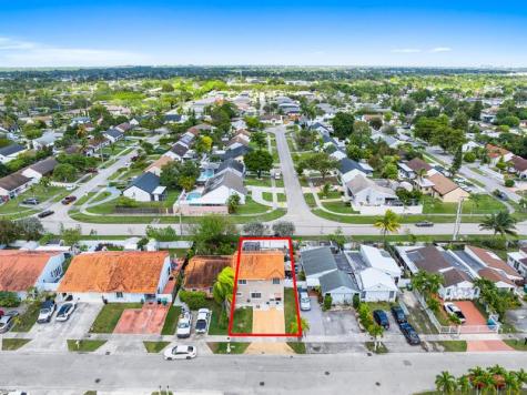 11951 SW 208th Terrace Miami FL 33177