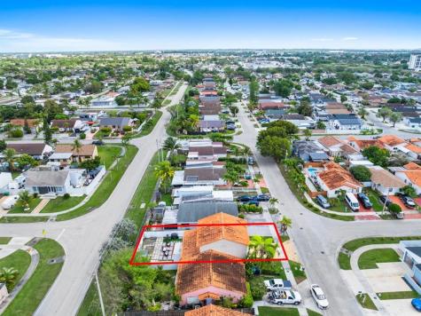 11951 SW 208th Terrace Miami FL 33177