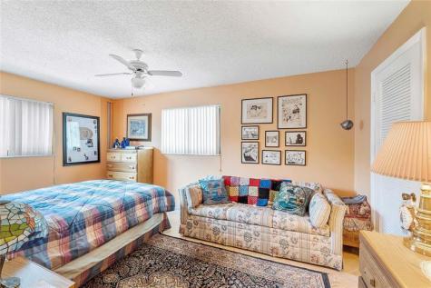 1678 NW 36th Court Oakland Park FL 33309