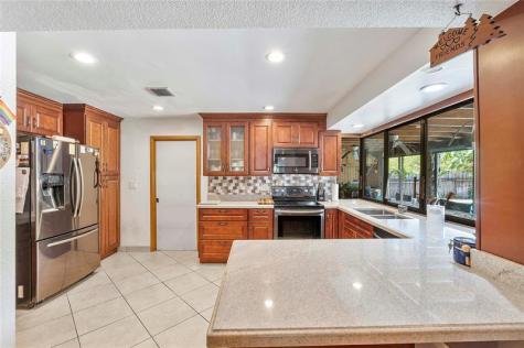1678 NW 36th Court Oakland Park FL 33309