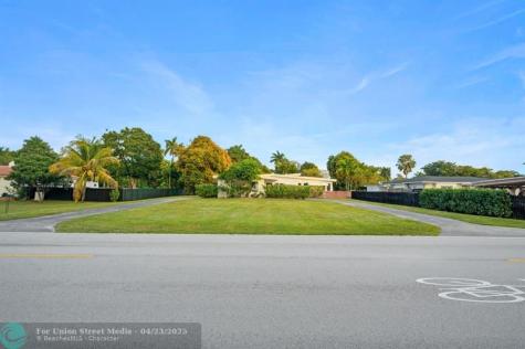 13945 N Miami Avenue Miami FL 33168
