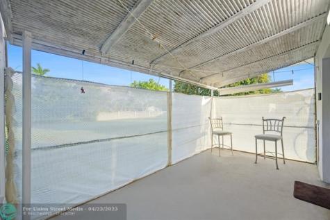 13945 N Miami Avenue Miami FL 33168