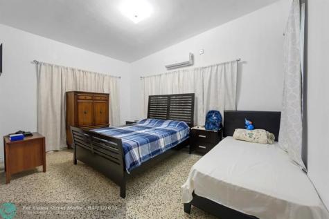 13945 N Miami Avenue Miami FL 33168