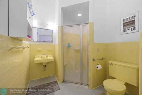 13945 N Miami Avenue Miami FL 33168
