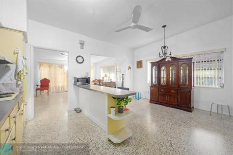 13945 N Miami Avenue Miami FL 33168