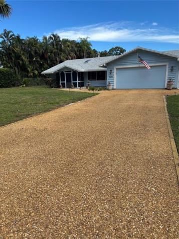 5654 SE Orange Blossom Trail Hobe Sound FL 33455
