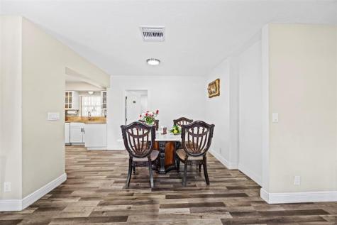 1209 W Broward Street Lantana FL 33462