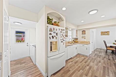 1209 W Broward Street Lantana FL 33462