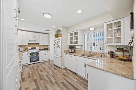1209 W Broward Street Lantana FL 33462