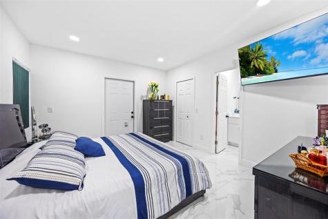 1209 W Broward Street Lantana FL 33462
