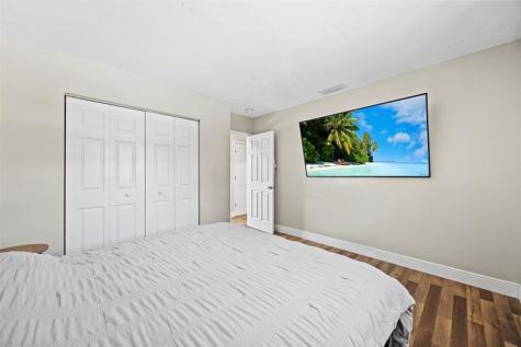 1209 W Broward Street Lantana FL 33462