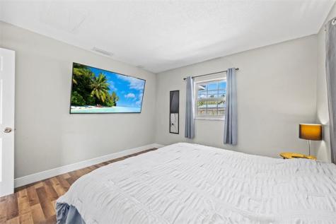 1209 W Broward Street Lantana FL 33462
