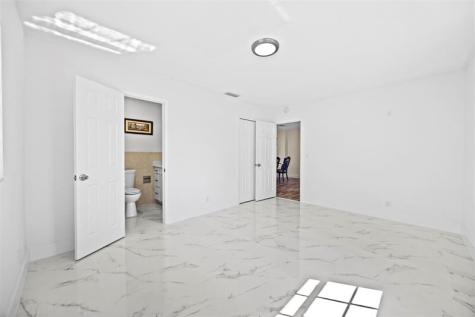 1209 W Broward Street Lantana FL 33462