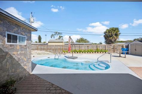 1209 W Broward Street Lantana FL 33462