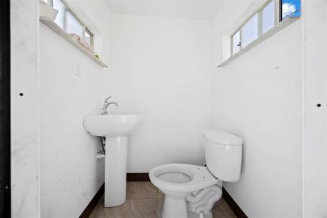 1209 W Broward Street Lantana FL 33462