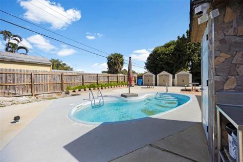1209 W Broward Street Lantana FL 33462
