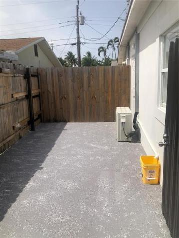 1209 W Broward Street Lantana FL 33462